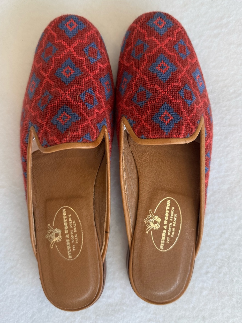 Stubbs & Wootton Woman’s Patterned Slip-On Mules Red with Blue Motif size 7.5